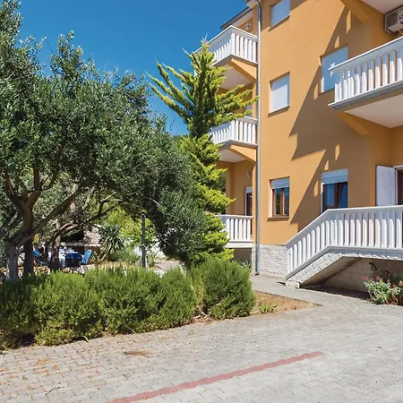 Apartment Beautiful In With Wifi