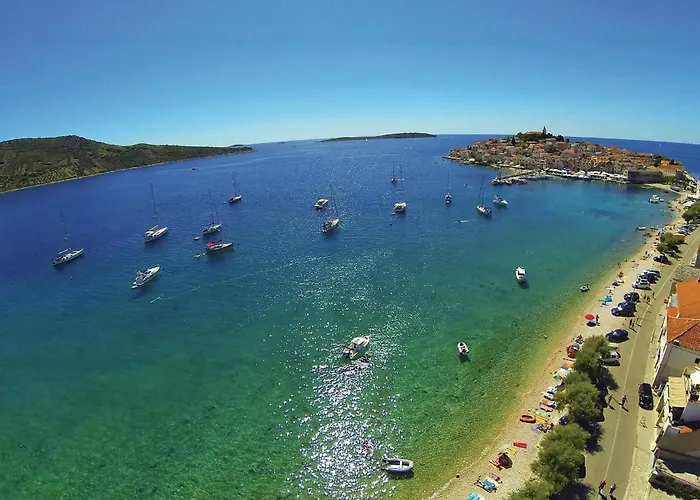 Apartman Beautiful In With Wifi Primosten